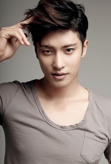 Primary photo for Sung Hoon Primary photo for Sung Hoon