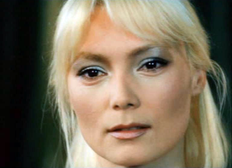 Kanevskaya fohishalari Rus bokiralarini sindirish