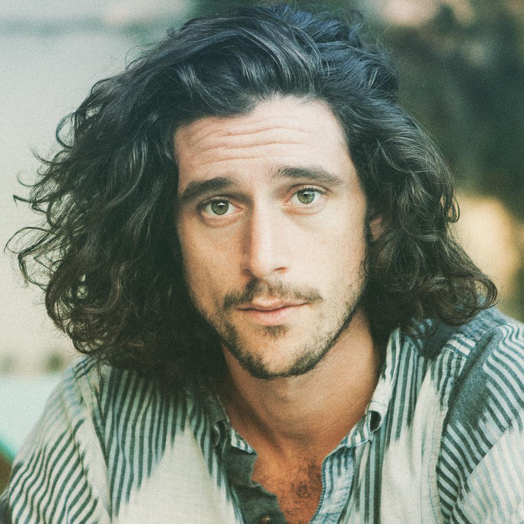 Қараңғы өнер эротикасы қара эротика Спартак порно онлайн