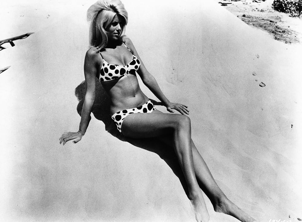 Bikini Beach オリジナルポスター 1964年 Bikini Beach (1964) - Posters — The Movie Database (TMDB)