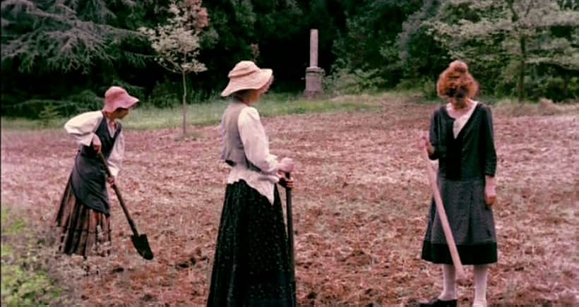 Stefania Casini, Dominique Darel, and Silvia Dionisio in Blood for Dracula (1974)