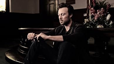 पोस्टर देखें