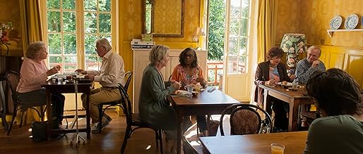 पोस्टर देखें