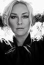 Elisabeth Röhm's primary photo Elisabeth Röhm's primary photo