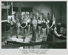 पोस्टर देखें