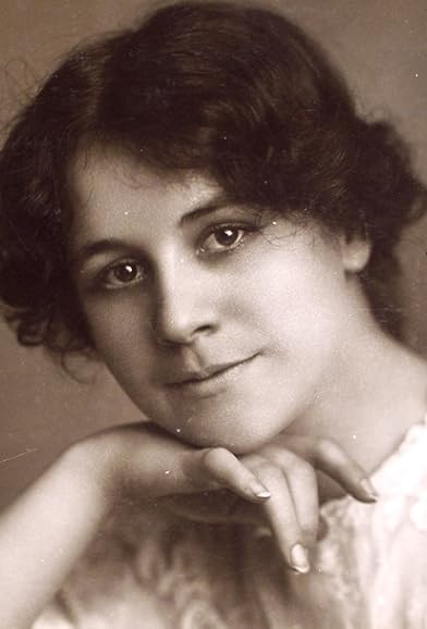 Primary photo for Lillian Albertson Primary photo for Lillian Albertson