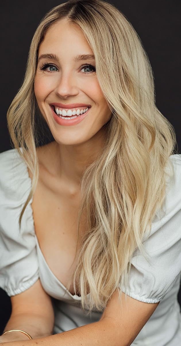 lisa-gilroy-biography-imdb