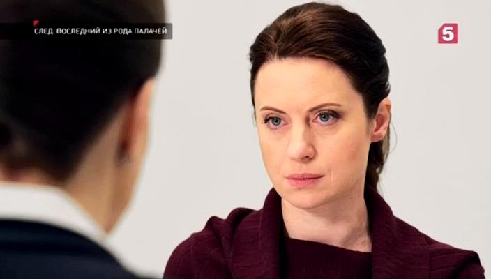 Qiz yigitga qarab qarab turibdi d Mashhur transvestitlar va transseksuallar