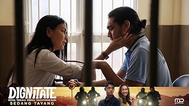 पोस्टर देखें