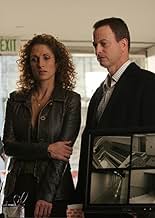 पोस्टर देखें