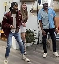 पोस्टर देखें