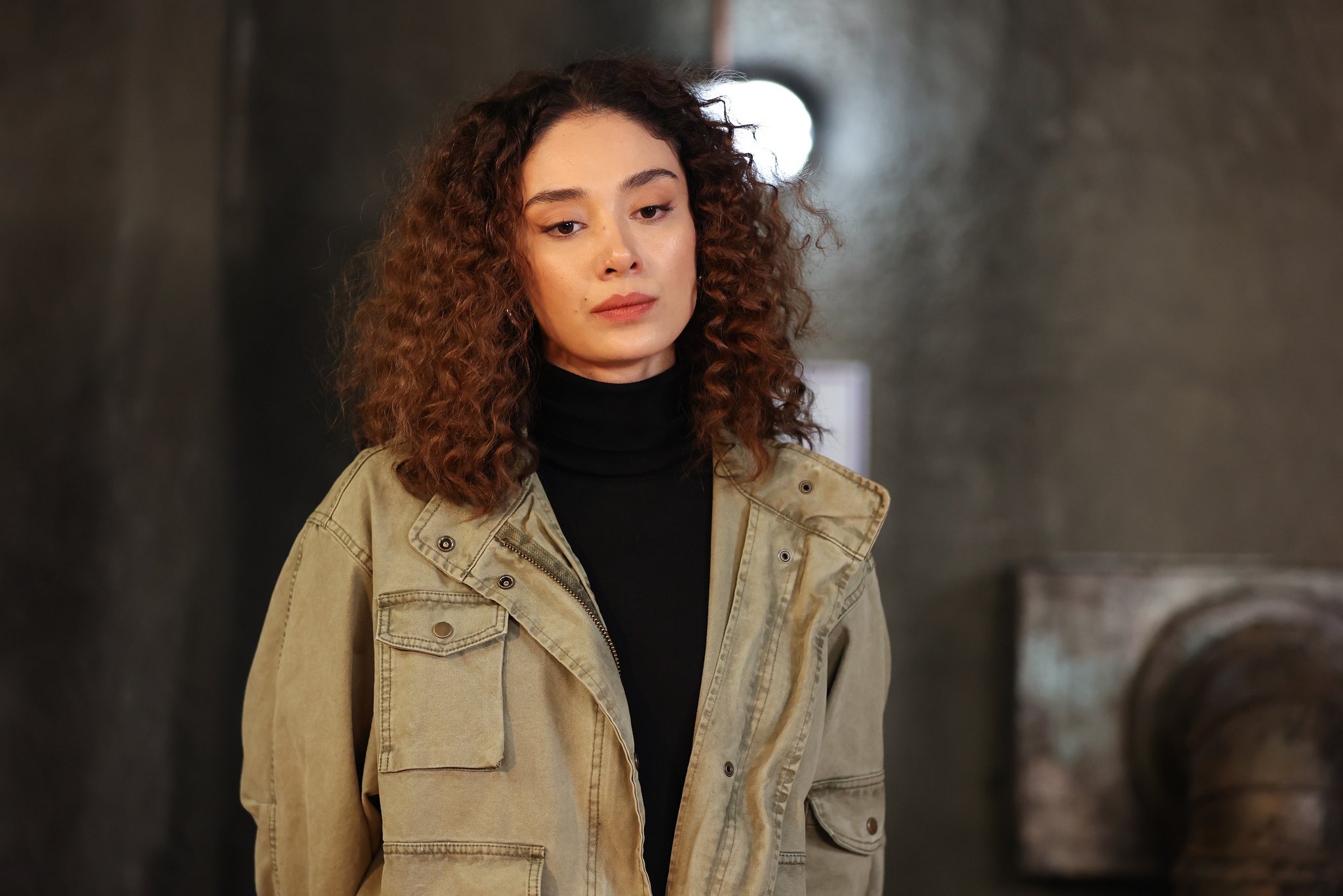 Yigitlar mehr bilan opishadi va ogzaki jinsiy aloqa qilishadi