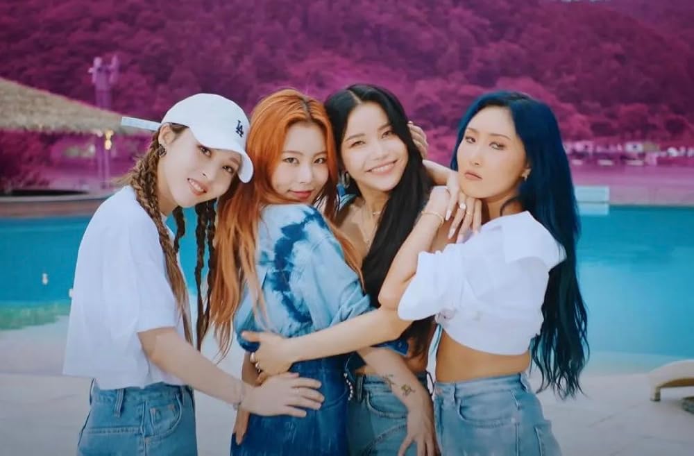 [MAMAMOO] SCRUNCHIE Solar,Moonbyul セット MAMAMOO] SCRUNCHIE Solar,Moonbyul セット Solar and Moonbyul drop