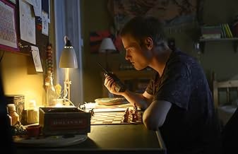 पोस्टर देखें