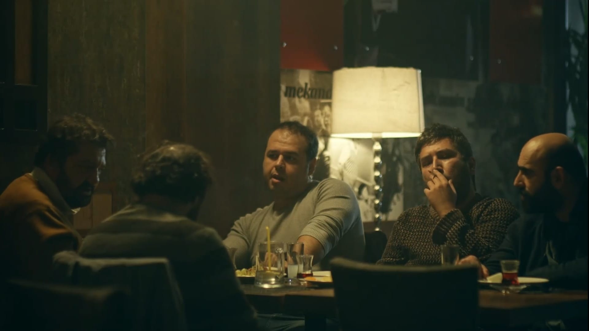 Bizning porno qaynonamiz, kuyovimiz va xotinimiz Chizmalardagi jinsiy pozitsiyalar va boshqa tasvirlar