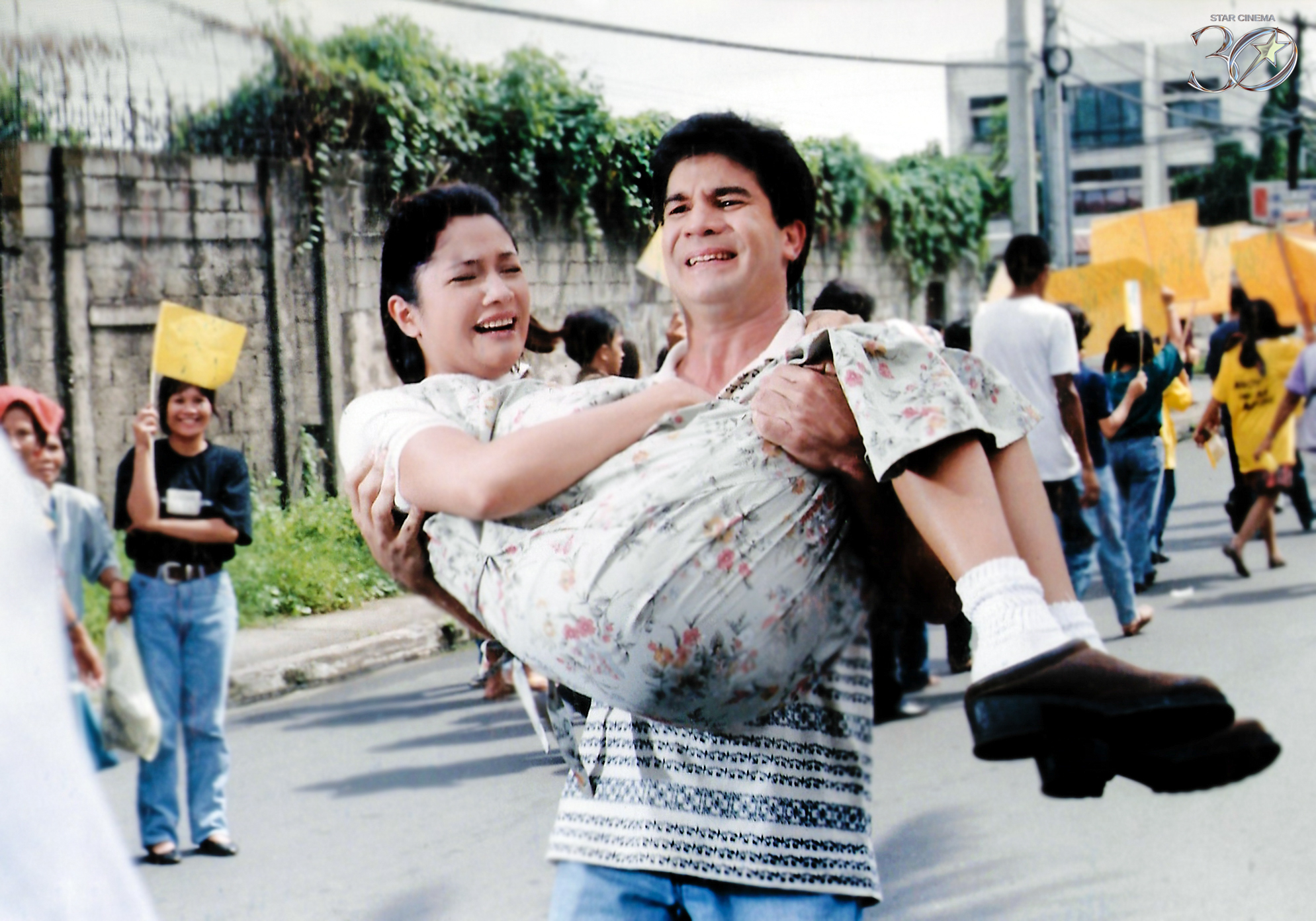 Eri oldida qora tanli ayol pornosi