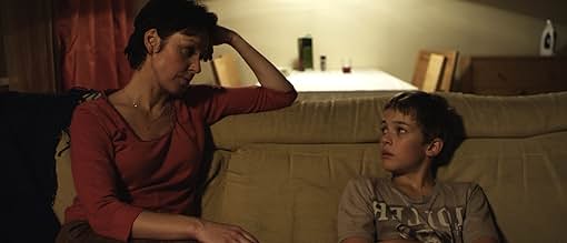 पोस्टर देखें