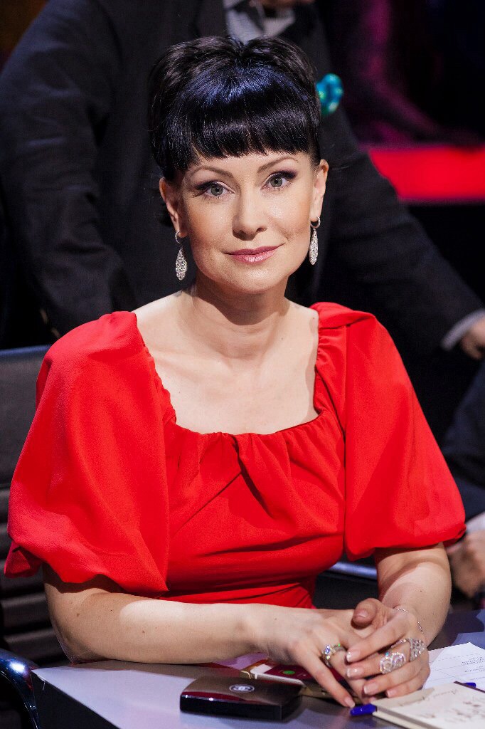 Kirov dan porno uchun Katta plandagi ayollar pornosi