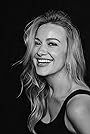 Meredith Hagner's primary photo Meredith Hagner's primary photo
