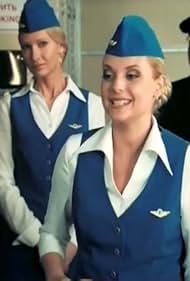 Qiz yigitni qoli bilan tortib oldi (foto)