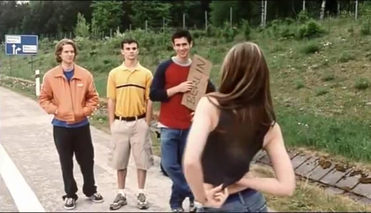 Michelle Trachtenberg, Jacob Pitts, Travis Wester, and Scott Mechlowicz in Euroviaje censurado (2004)