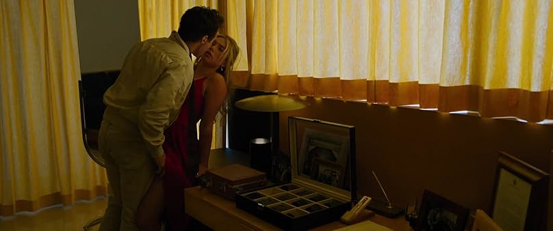 Harry Styles and Florence Pugh in Don't Worry Darling (2022)