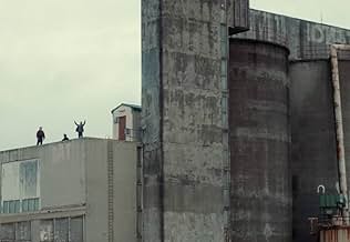 पोस्टर देखें