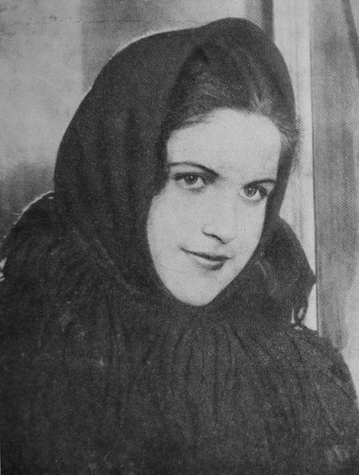 Tennischilarning dumbalarini tomosha qiling