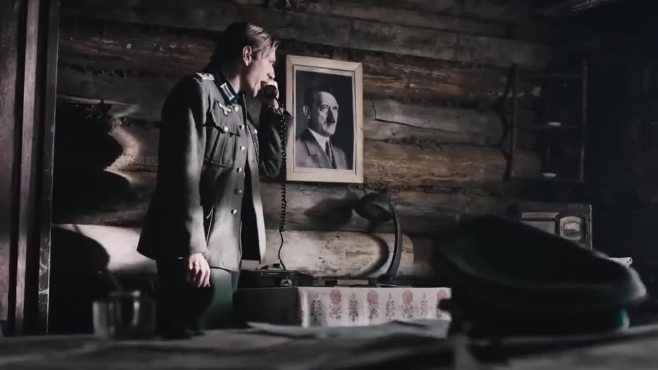 Antonina Divina mini yubkada