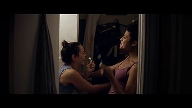 पोस्टर देखें