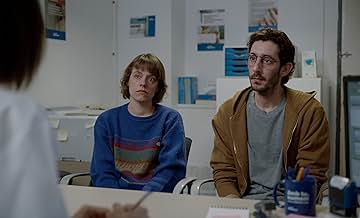 पोस्टर देखें