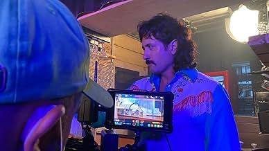 पोस्टर देखें