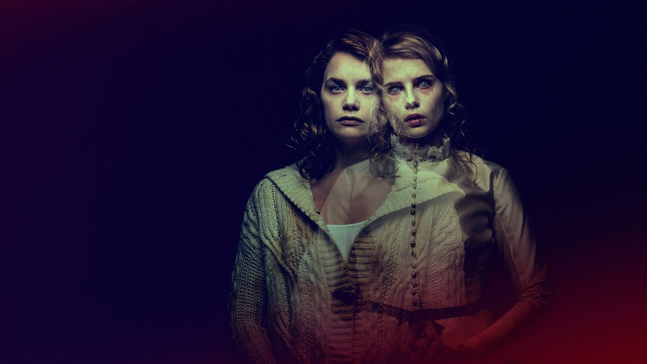 I Am the Pretty Thing That Lives in the House (2016) - IMDb