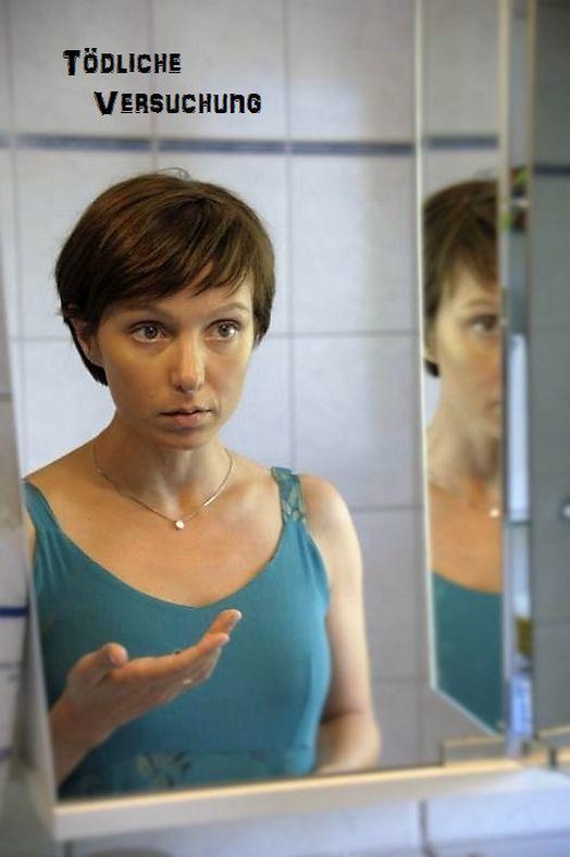 Yalangoch Sofiya Rossining fotosuratlari Yalangoch Sofiya Rossining fotosuratlari