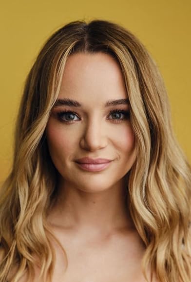 Primary photo for Hunter King Primary photo for Hunter King