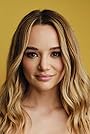 Hunter King's primary photo Hunter King's primary photo