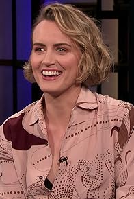 Primary photo for Taylor Schilling Primary photo for Taylor Schilling