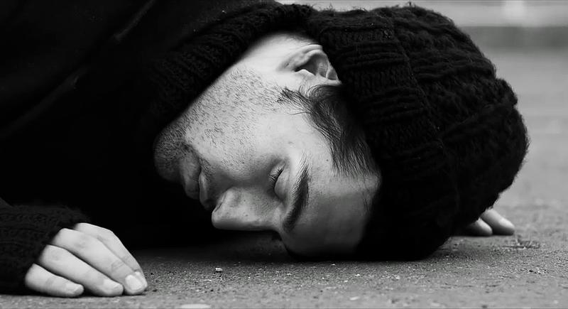 Jordan Haj in Peter Pan Complex: Scissors (2016)