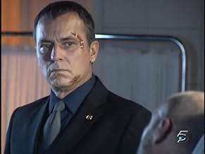 पोस्टर देखें