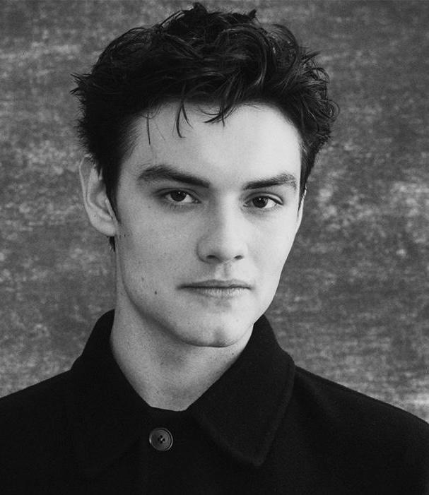 Louis Partridge