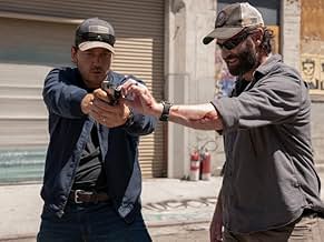 पोस्टर देखें