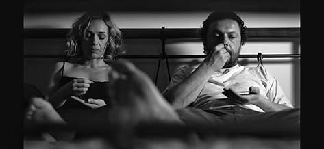 पोस्टर देखें