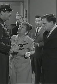 Primary photo for Tom Cuts Off the Credit