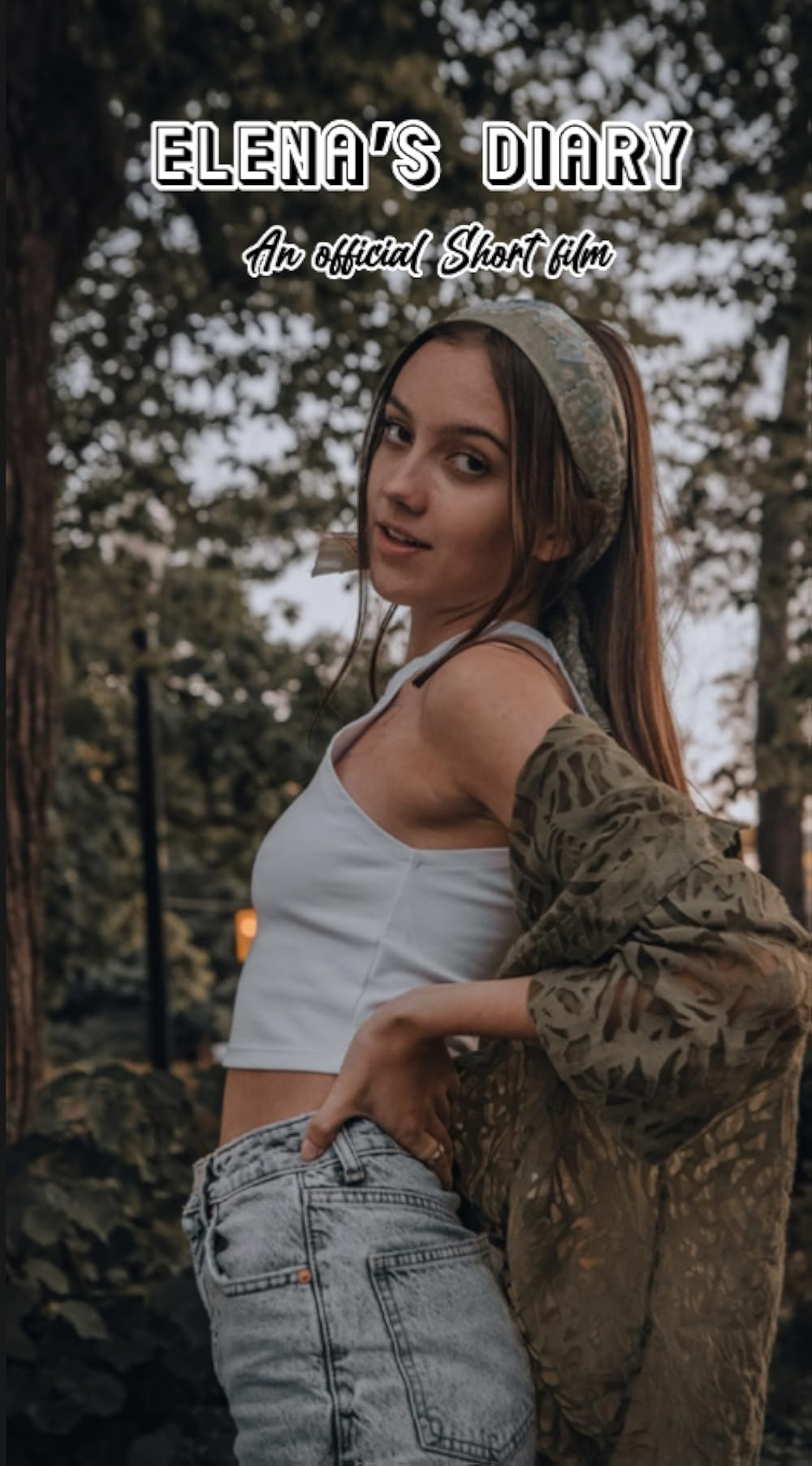 Екі жақсы дос бір бақытты жігітті бөлісті Тар қызбен жыныстық қатынас