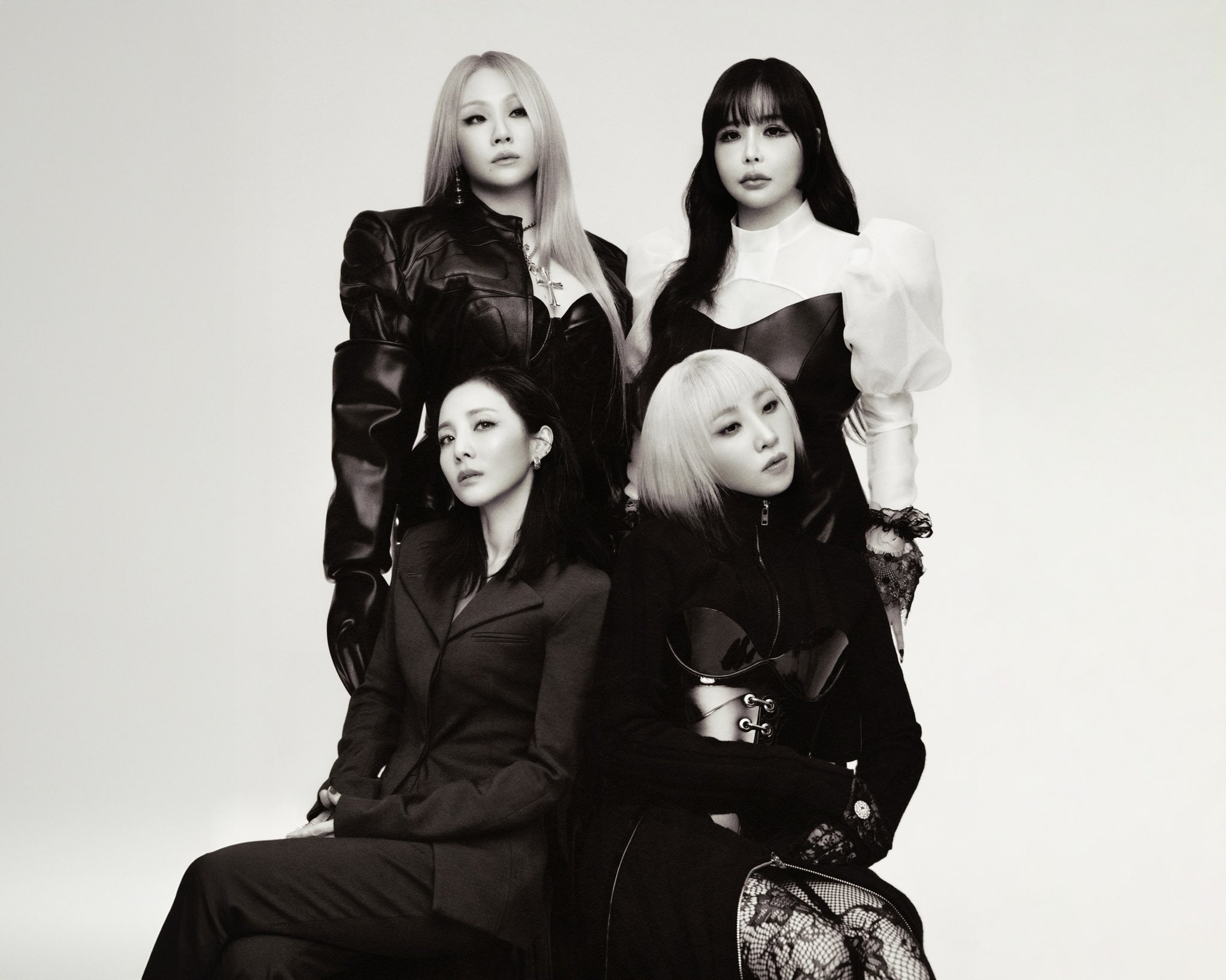 2NE1 - IMDb