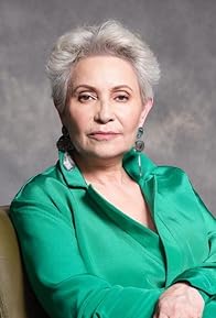 Primary photo for Adriana Barraza