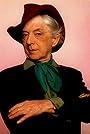Quentin Crisp's primary photo Quentin Crisp's primary photo