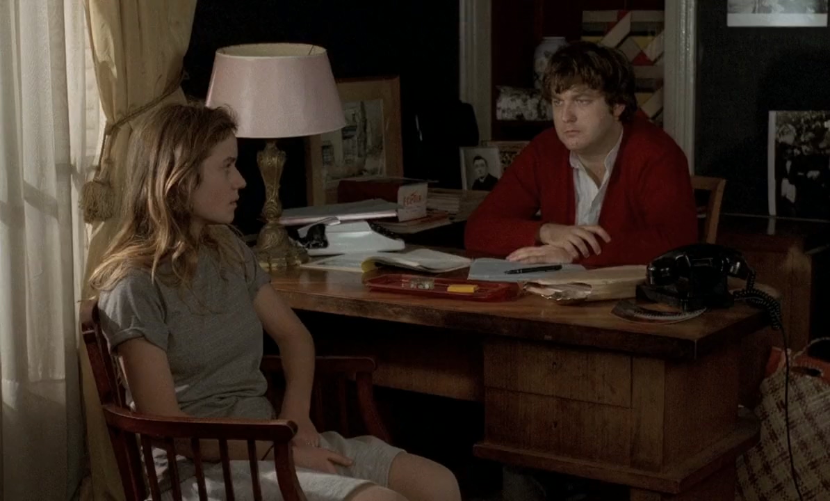 Dominique Besnehard and Sandrine Bonnaire in Ai nostri amori (1983)