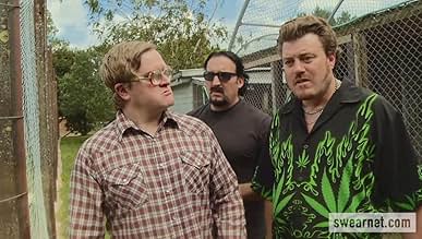 पोस्टर देखें