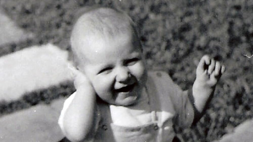 The Weekly The Weekly How Much Damage Can You Do With Powder? IMDb